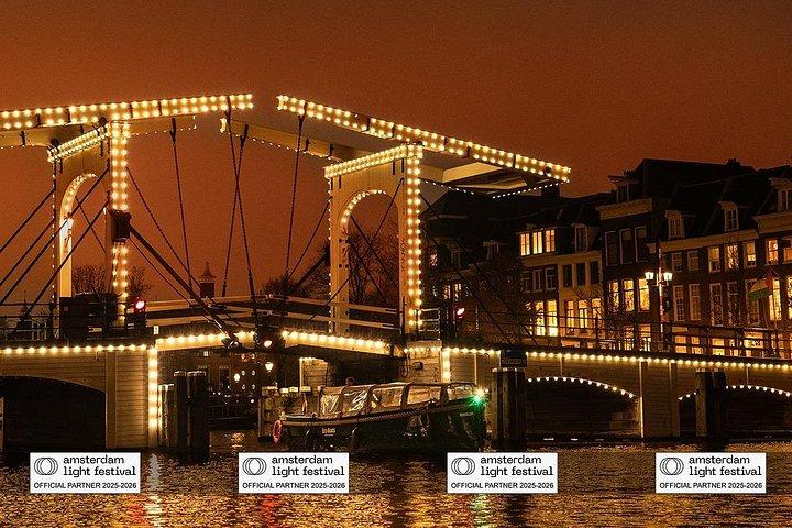 Amsterdam: Barco Light Festival com bebidas opcionais