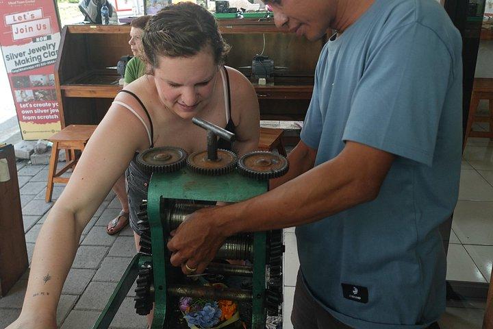 Ubud Town Center Silver Class - Erstellen Sie Ihren eigenen Silberschmuck