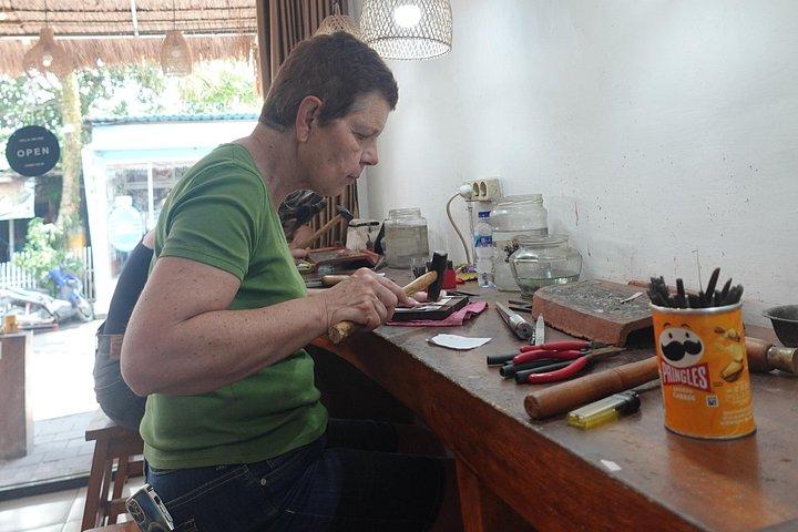 Ubud Town Center Silver Class - Erstellen Sie Ihren eigenen Silberschmuck