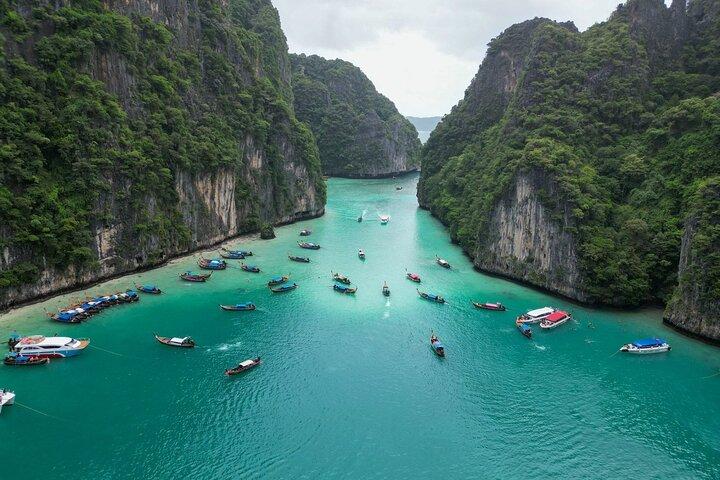 Tropical Rush: Maya Bay, Phi Phi & Khai Island Snorkel Escape