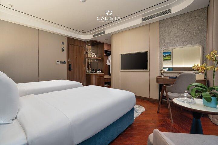 Hanoi : Halong Bay 2D1N Calista スイミングプール付き豪華クルーズ