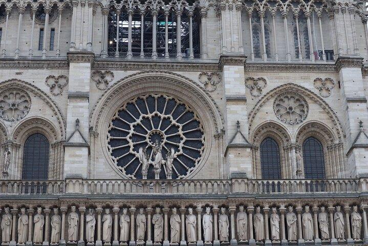 Tour durch Notre-Dame, Sainte-Chapelle und Conciergerie