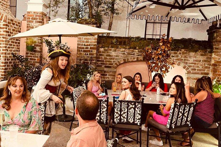 Charleston Nightmares and Nightcaps Ghost Walking Tour