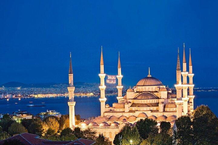 Private Istanbul Old City Tour: Hagia Sophia & Blue Mosque & More