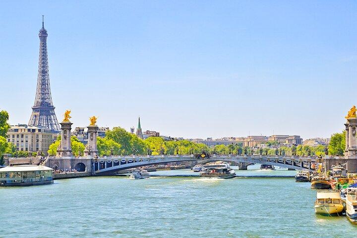 Paris Seine River Sightseeing Cruise med muligheder