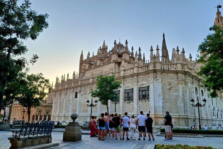 Sevilla privat guidad tur Katedralen Alcázar City Höjdpunkter