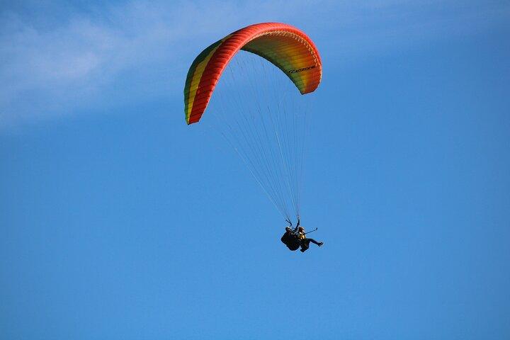 Expérience de parapente en tandem à Antalya avec transferts hôteliers