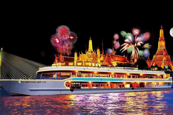 Chao Phraya White Orchid Cruise em Banguecoque