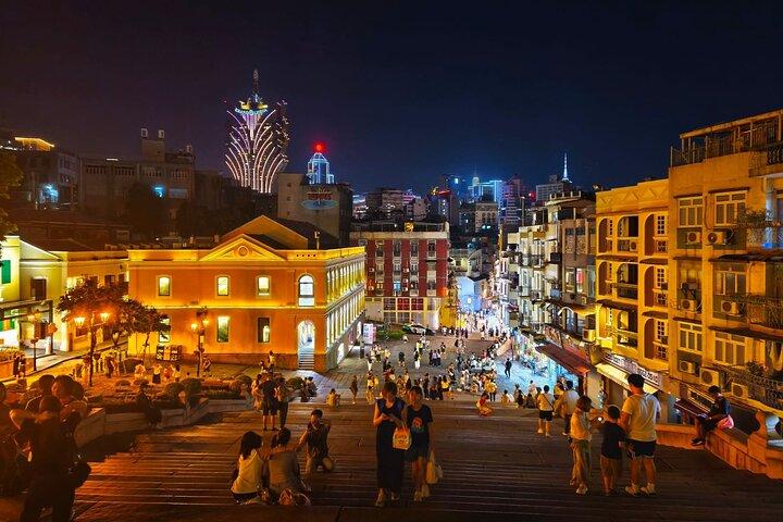 Visite nocturne de la ville de Macao|Visite privée avec chauffeur Guide local