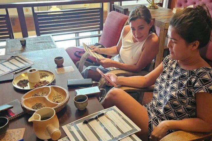 Phuket : Geburtshoroskoplesung mit einem Astrologen