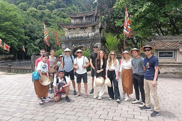 ハノイから：チャンアン風景＆ホアルーへの日帰り旅行