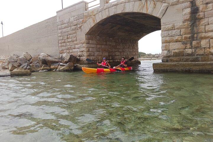 Kayak guidé dans la baie de Brindisi
