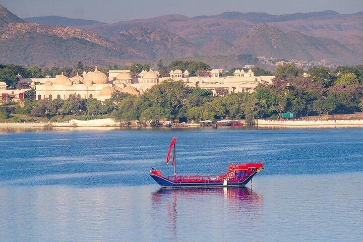 Jodhpur till Udaipur Drop via Ranakpur och Kumbhalgarh Fort