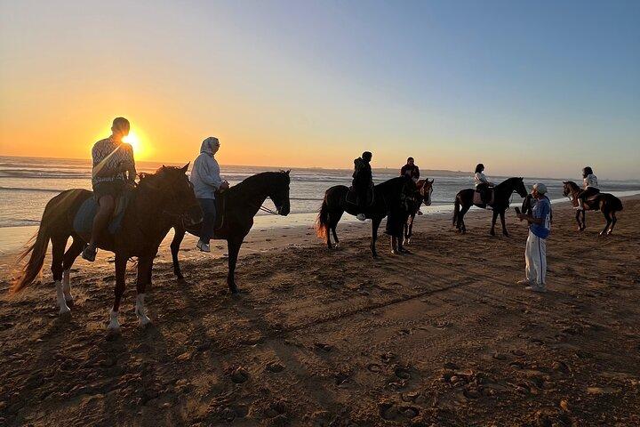 1u Zonsondergang Paardrijden in Essaouira met Foto's en Video's