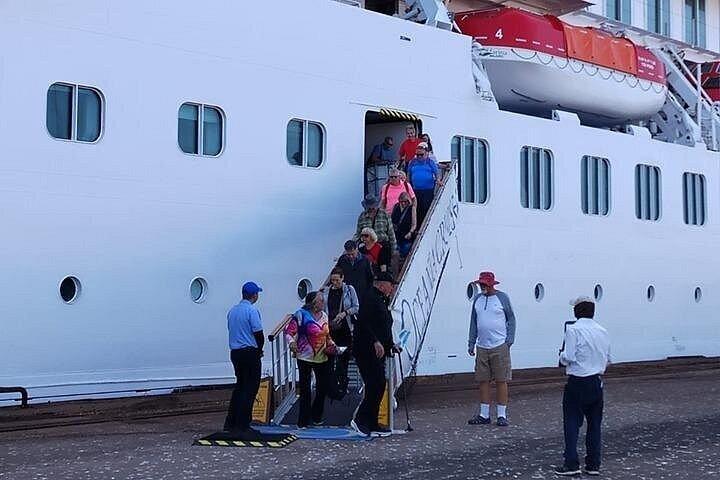 Tambo Colorado vanaf PISCO CRUISE SHIP TERMINAL