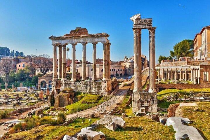 Scopri un tour del Colosseo Esperienza condivisa nell'antica Roma Italia