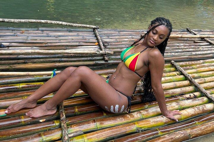 Activité privée de rafting en bambou en Jamaïque