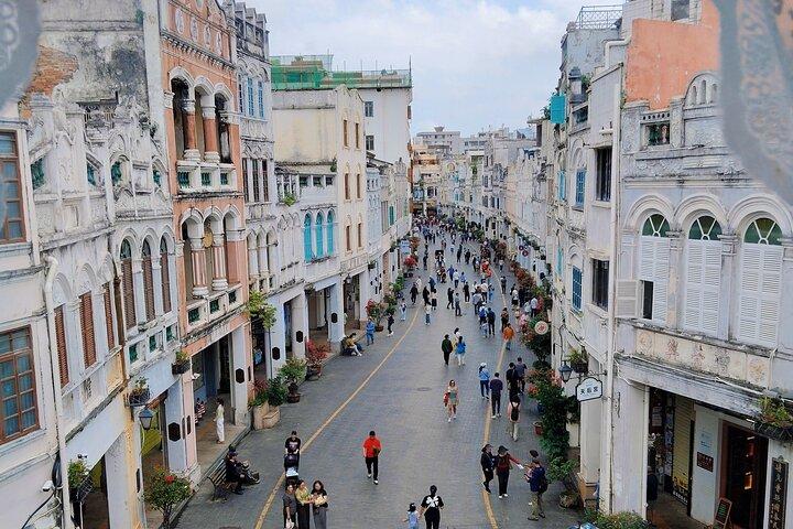 Haikou Vulkankrater Wandern & altes Streetfood 1 Tagestour