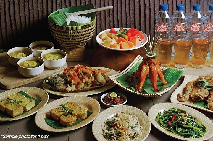 バリ料理のシーフード料理ディナー＆マッサージ半日ツアー