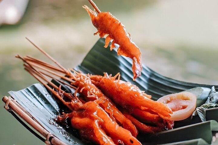 バリ料理のシーフード料理ディナー＆マッサージ半日ツアー