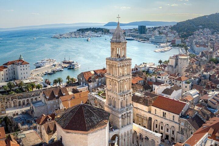 Privater Transfer von Venedig nach Split mit 2h Sightseeing Stop