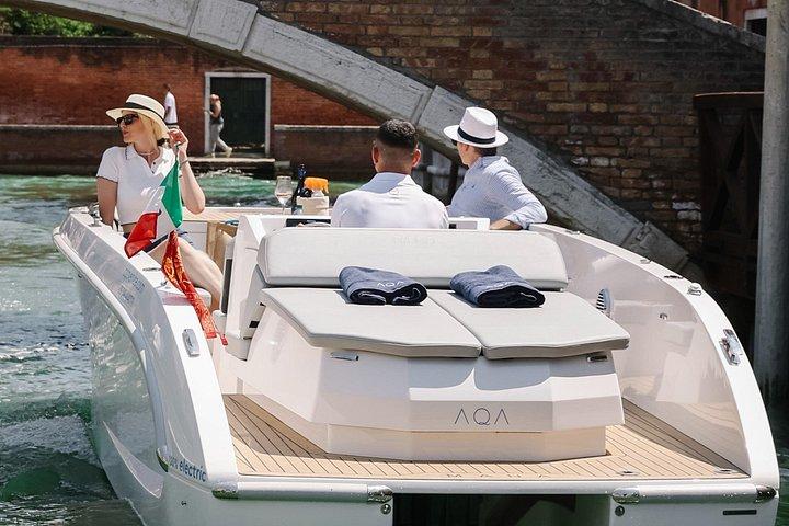Venedig: Entdecken Sie Venedig mit dem Elektroboot