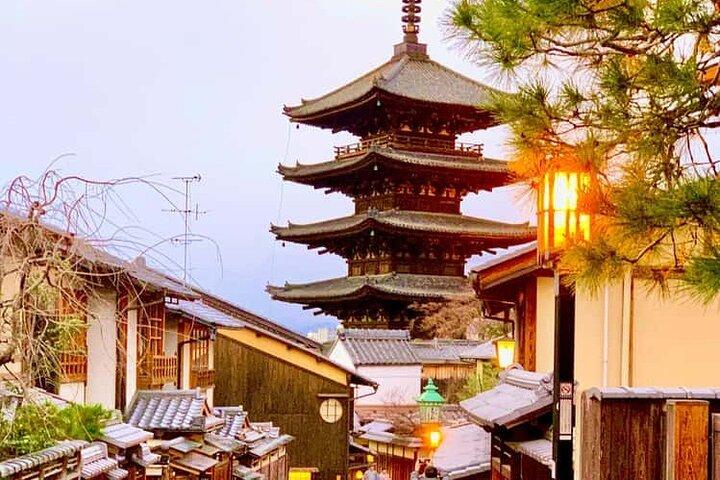 Kyoto og Nara Privat tilpasset dagstur med luksusbil