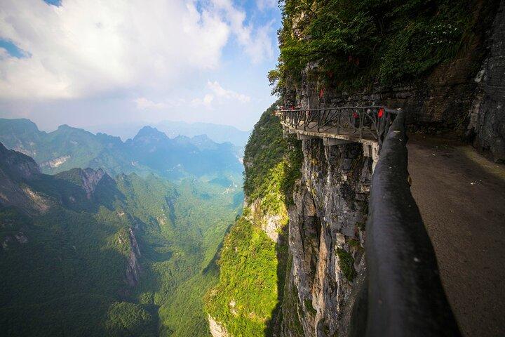 Zhangjiajie Tianmen Mountain Day Trip Cable Car and Glass Skywalk
