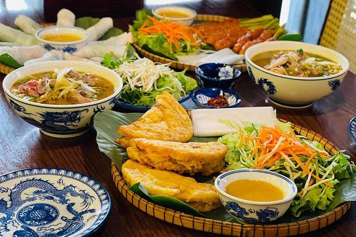 フエ市場見学体験で本格料理教室