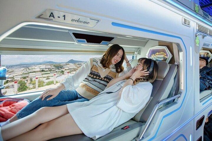 Hanoi–Sapa Luxury Cabin Bus w / Noi Bai Airport Recogida y regreso