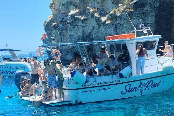 ブルー ラグーン、コミノ島、ゴゾ島、マルタの半日プライベート ボート ツアー