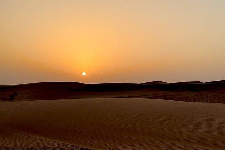Dubai Beste Wüstensafari mit Dune Bashing in Red Dunes