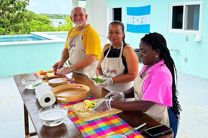 Roatan Kochkurs und kulturelle Erfahrung