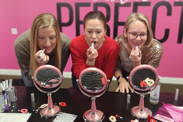 Benutzerdefinierte Lippenstift oder Lip Gloss Creation Experience