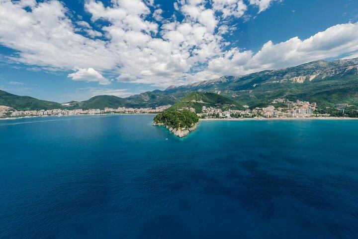 Budva and Sveti Shore Excursion with German Guide