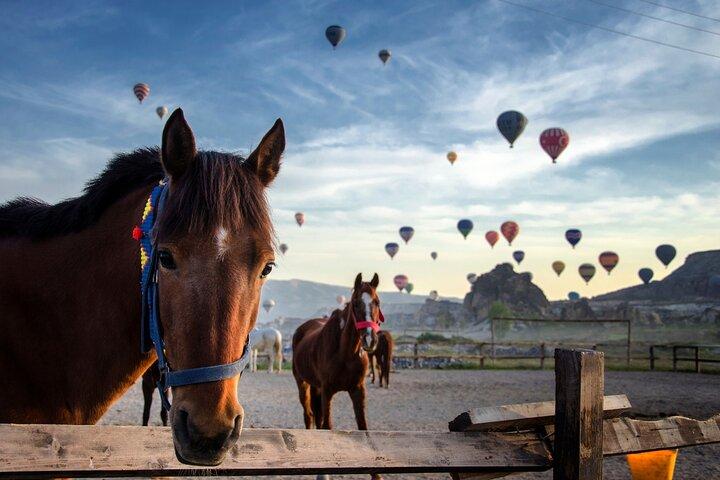 Cappadocia Sunset Horseback ridning gennem dalerne