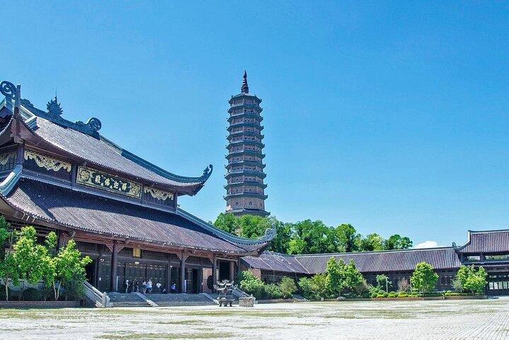 Från Hanoi Deluxe Tour till Bai Dinh Pagoda, Trang An, Mua Caves