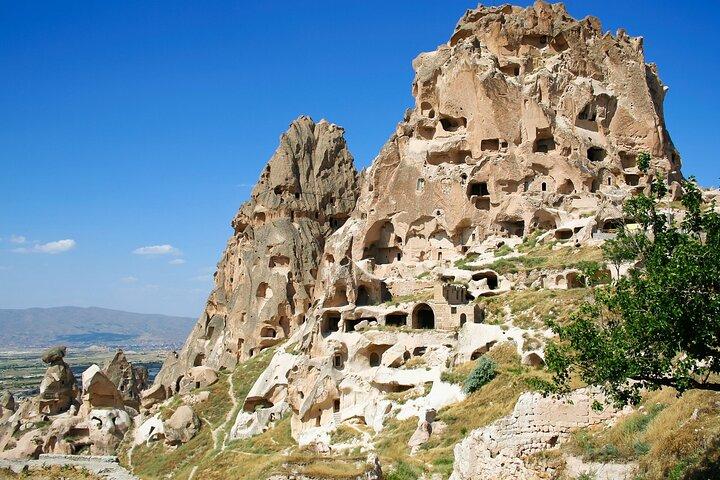 Cappadocia in One Day from Istanbul: Private Tour with Flights