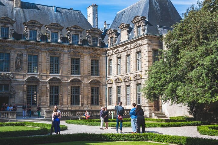 Paris Private E-bike tour
