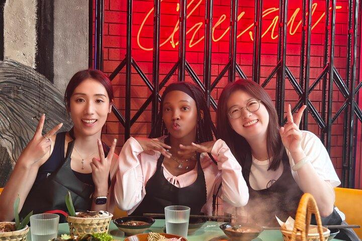 Beijing Walking Food Tour with a Local Friend