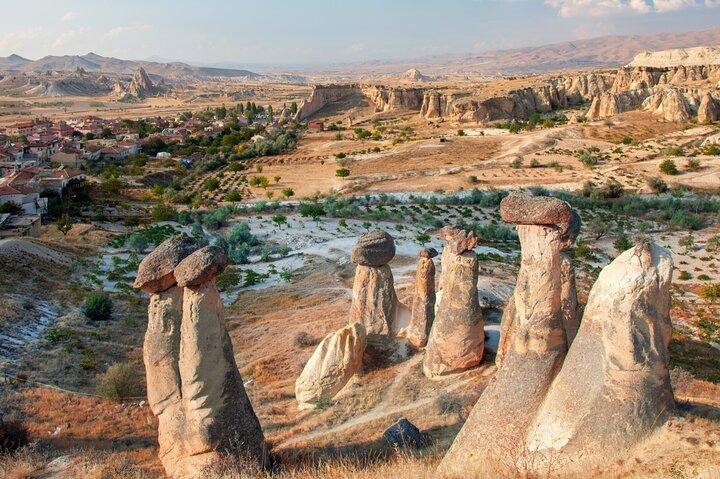 Cappadocia in One Day from Istanbul: Private Tour with Flights