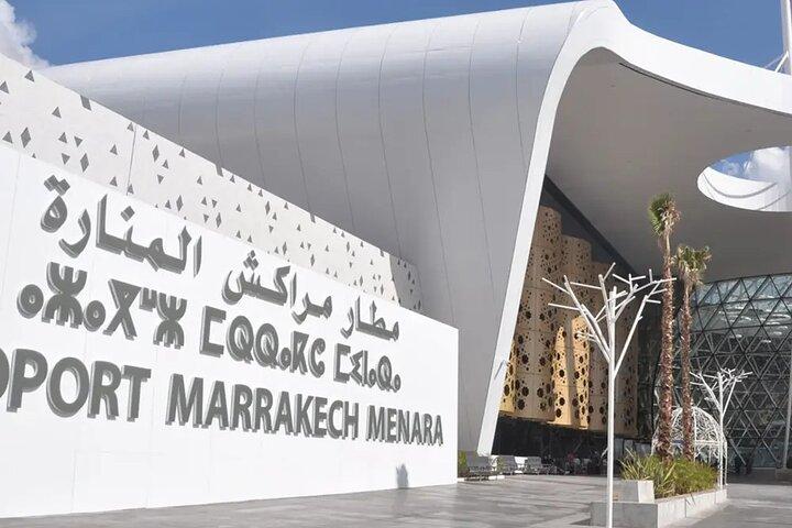 Transferência Privada: Aeroporto de Marrakech para Marrakech Palmerie (Ida)