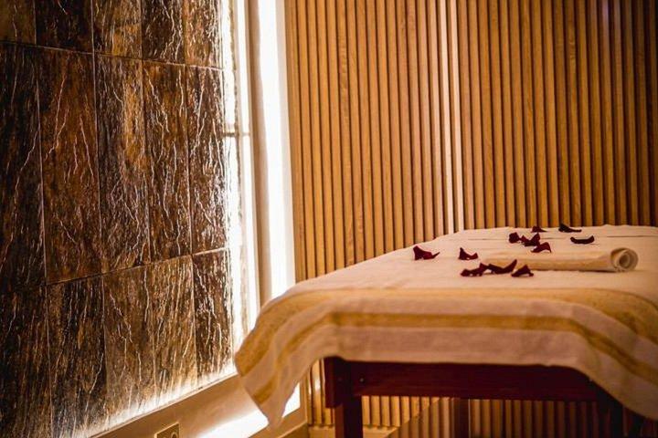 Restauranter i nærheden af Quad, Camel Ride & Spa Wellness Day