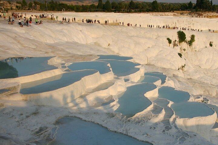 2-Day Private Guided Ephesus & Pamukkale Tour from Istanbul