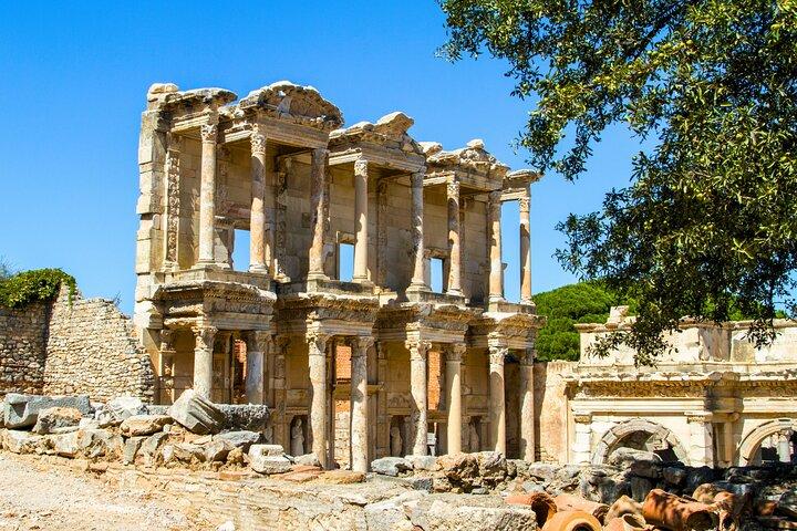 2-Day Private Guided Ephesus & Pamukkale Tour from Istanbul