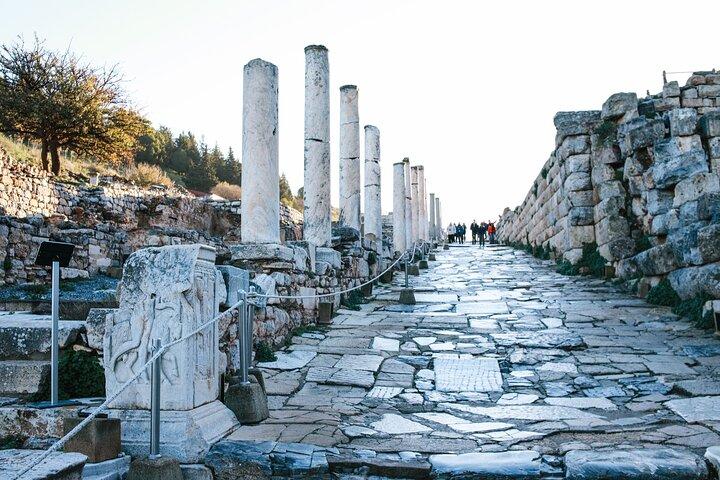 2-Day Private Guided Ephesus & Pamukkale Tour from Istanbul