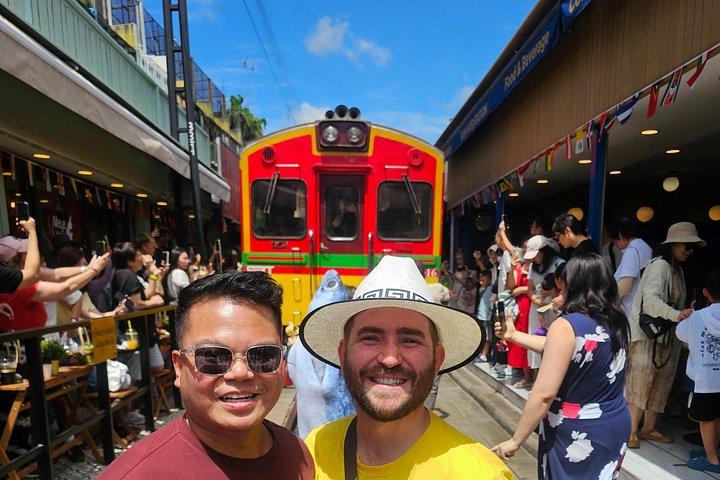 フローティングマーケットと鉄道プライベートプレミアム体験