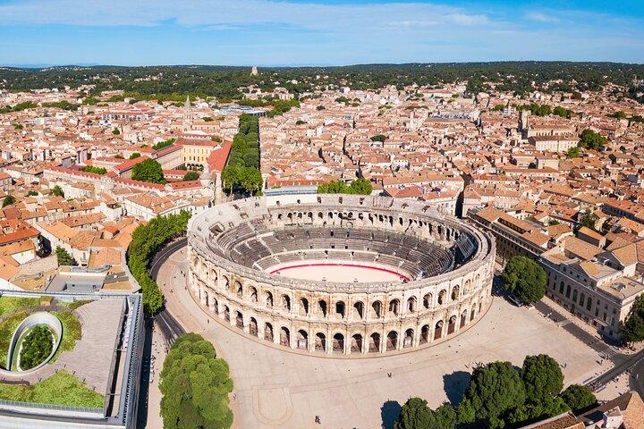 Nîmes : Billet Arène romaine antique et visite audio de la vieille ville