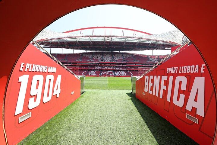 Lisbon SL Benfica Stadium & Museum Tour with Scarf
