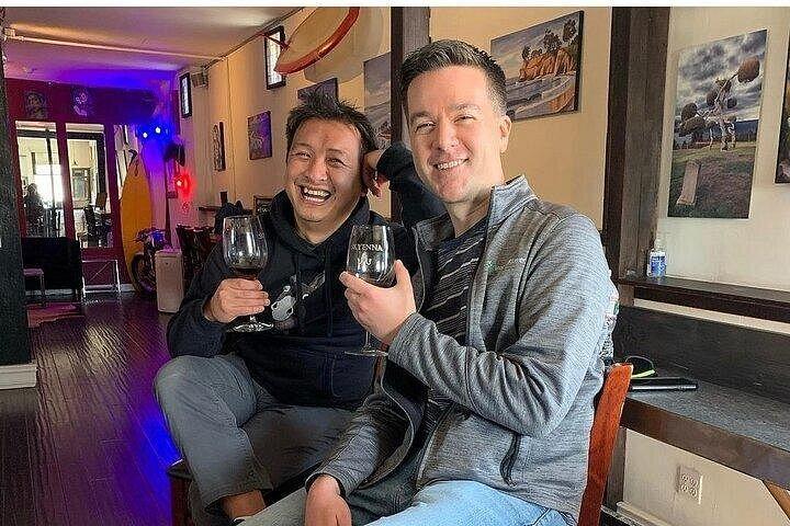 Funk Zone Uncorked : Immersive Wein-, Kunst- & Eis-Tour